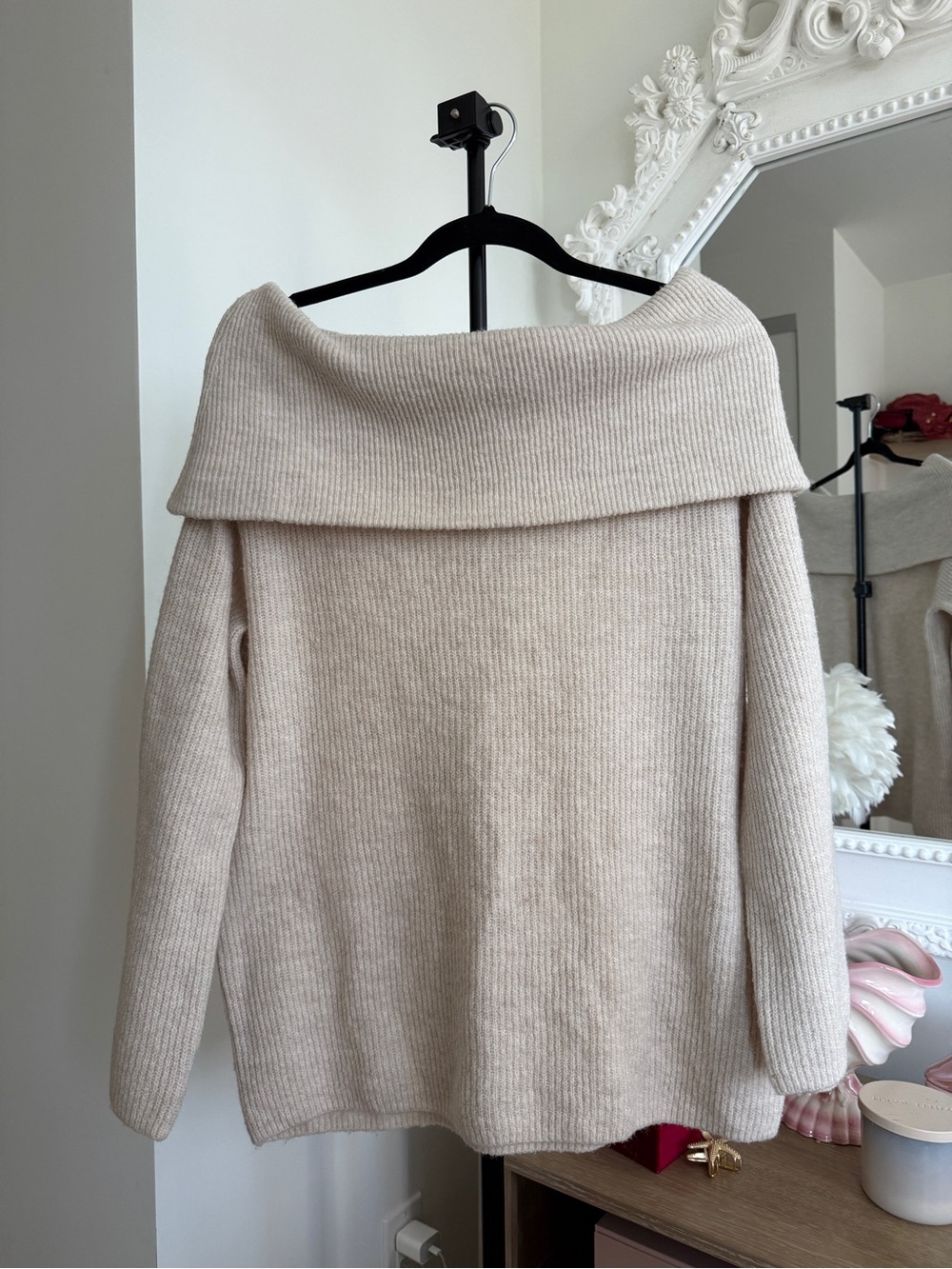H&M Off-Shoulder Knit Sweater in beige - Oatmeal - Picture 2 of 15